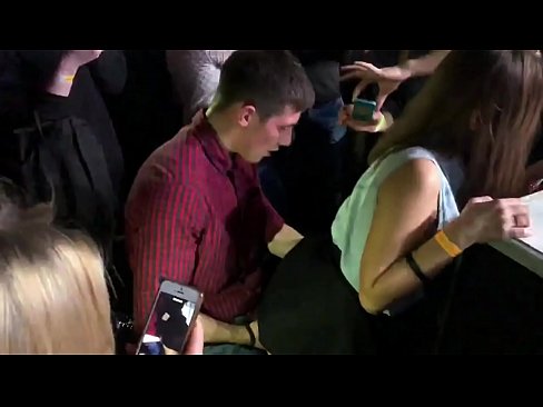 ❤️ ロシアのナイトクラブでリアルセックス。18歳のロシア人少女がナイトクラブで肛門と膣を犯される ☑ ポルノビデオ ❌| ☑|||| ❌| ☑| || ❌ | ❌ | ❌ | | ☑|||||||。